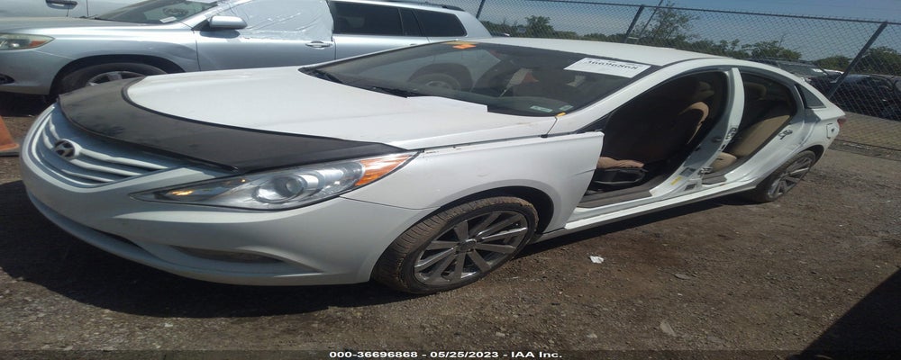 5NPEB4AC0CH387074 2012 HYUNDAI SONATA photo no. 2