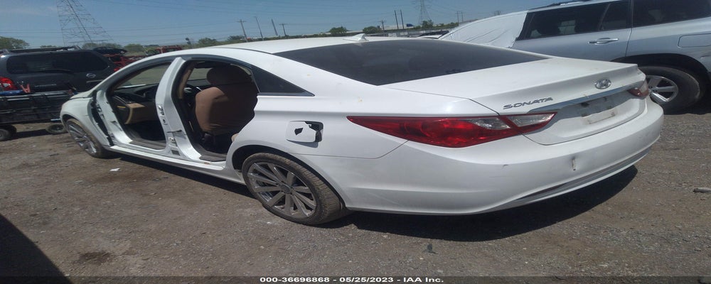 5NPEB4AC0CH387074 2012 HYUNDAI SONATA photo no. 3
