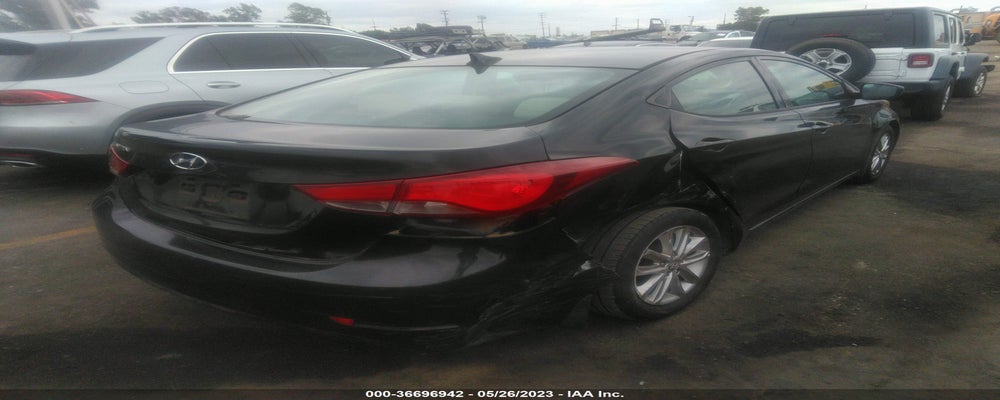 5NPDH4AE2FH590824 2015 HYUNDAI ELANTRA photo no. 4