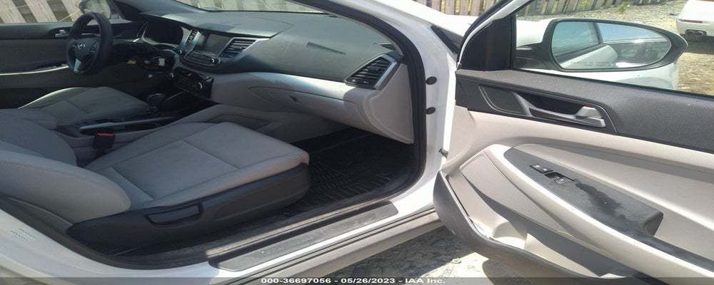 KM8J33A42JU627464 2018 HYUNDAI TUCSON photo no. 5