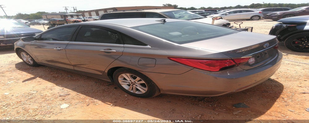 5NPEB4AC3DH752820 2013 HYUNDAI SONATA photo no. 3