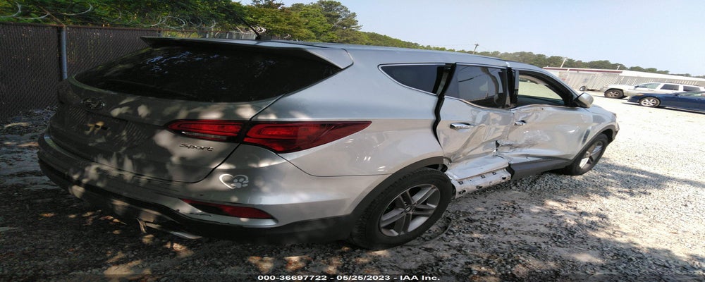 5XYZT3LB7JG568951 2018 HYUNDAI SANTA FE SPORT photo no. 4