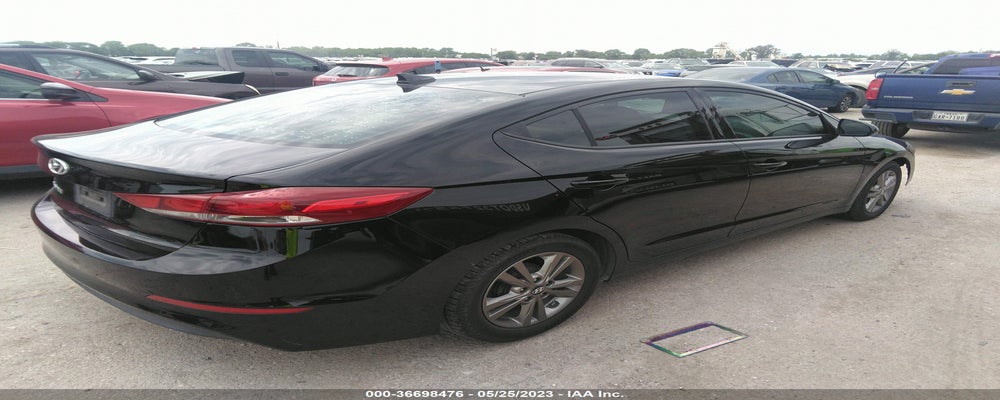 5NPD84LF4HH016072 2017 HYUNDAI ELANTRA photo no. 4