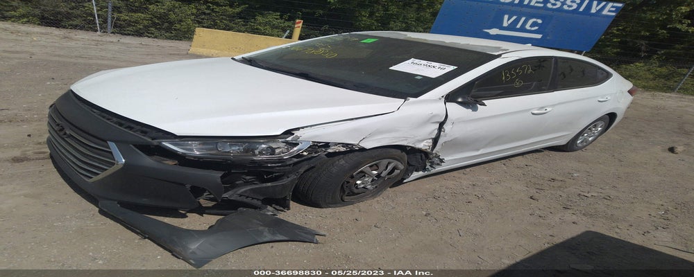 5NPD74LF1HH135572 2017 HYUNDAI ELANTRA photo no. 2