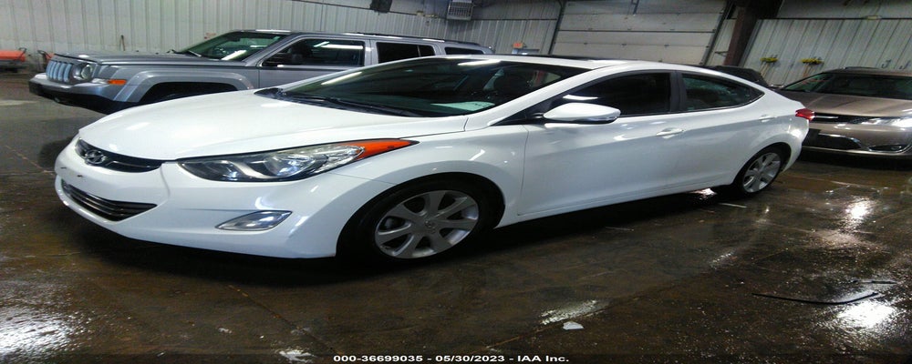 5NPDH4AE0DH378873 2013 HYUNDAI ELANTRA photo no. 2