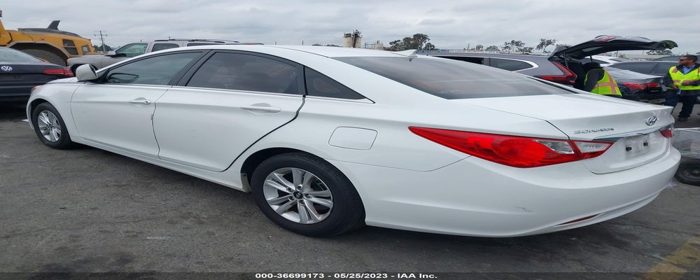 5NPEB4AC8DH801803 2013 HYUNDAI SONATA photo no. 3