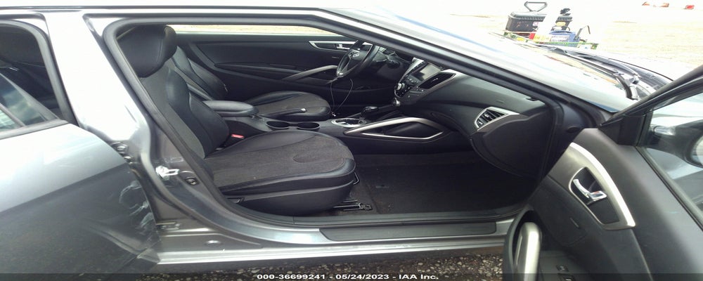 KMHTC6AD9CU069416 2012 HYUNDAI VELOSTER photo no. 5
