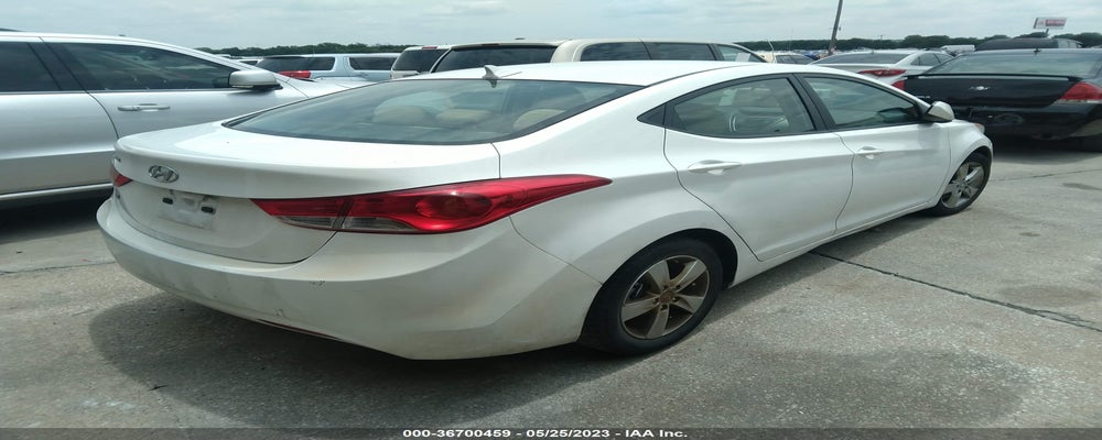 5NPDH4AE1DH350922 2013 HYUNDAI ELANTRA photo no. 4