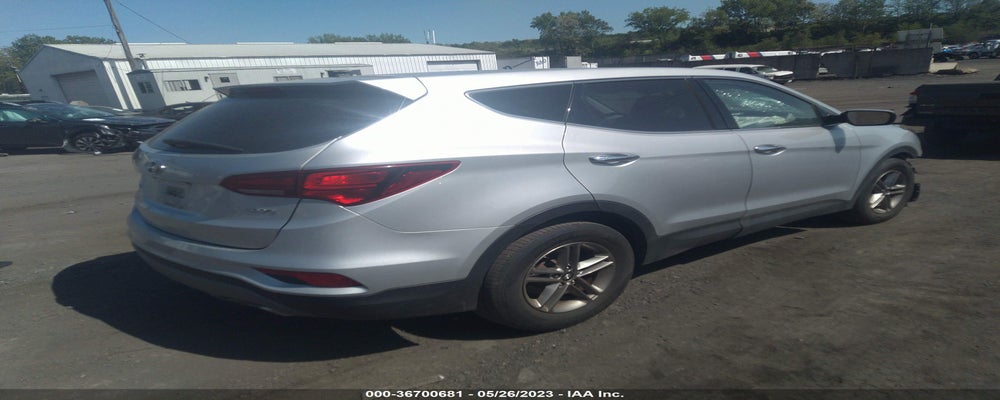 5XYZT3LB4JG560760 2018 HYUNDAI SANTA FE SPORT photo no. 4