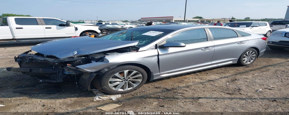 5NPE34AF8GH380497 2016 HYUNDAI SONATA photo no. 2