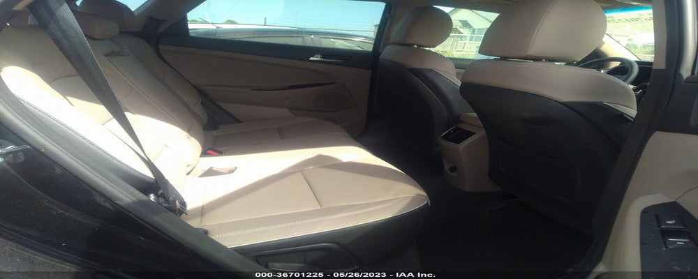 KM8J33AL4KU980023 2019 HYUNDAI TUCSON photo no. 8
