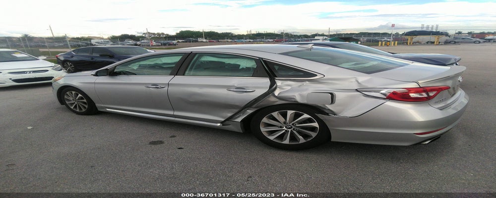 5NPE34AF2FH053463 2015 HYUNDAI SONATA photo no. 3