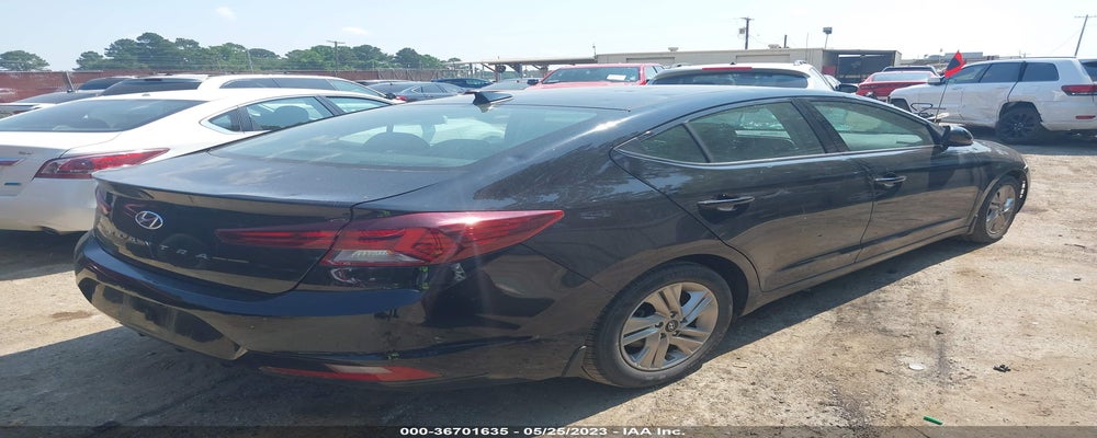 KMHD84LF7KU877853 2019 HYUNDAI ELANTRA photo no. 4