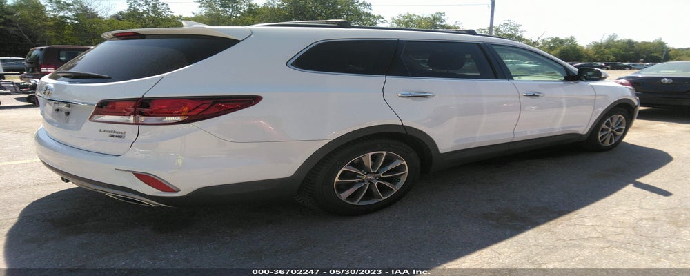 KM8SNDHF2HU174680 2017 HYUNDAI SANTA FE photo no. 4