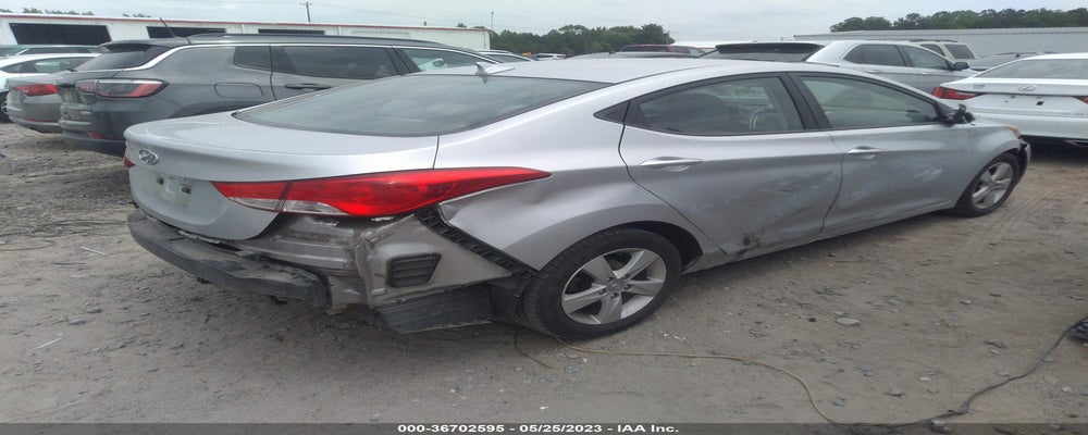 5NPDH4AE5DH258874 2013 HYUNDAI ELANTRA photo no. 4