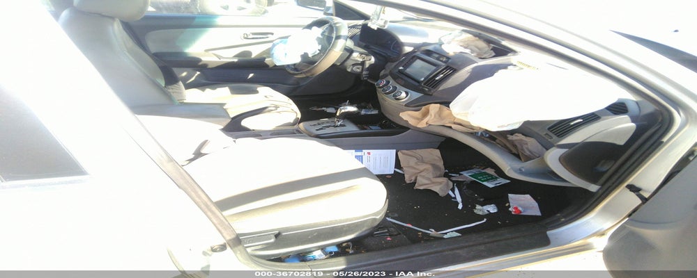 KMHDU4AD3AU188081 2010 HYUNDAI ELANTRA photo no. 5