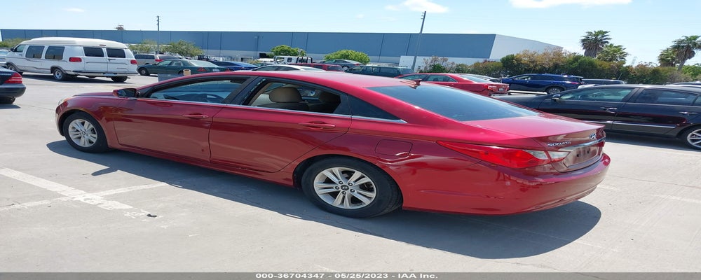 5NPEB4AC7BH037682 2011 HYUNDAI SONATA photo no. 3