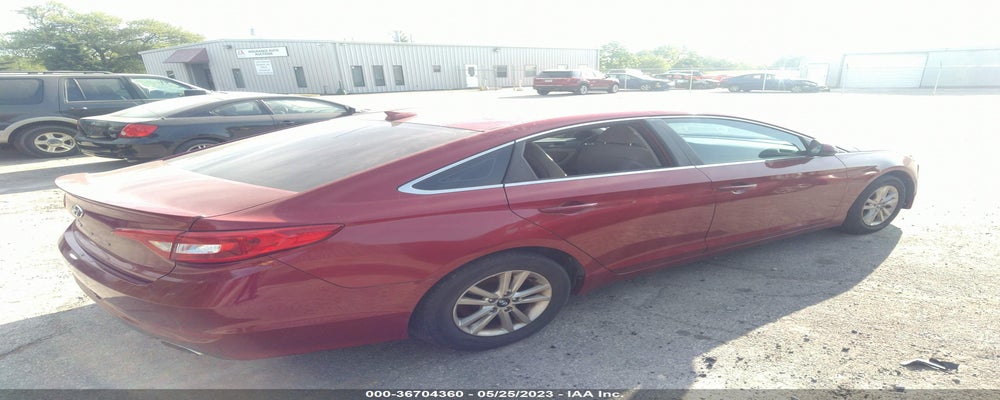 5NPE24AF4GH386011 2016 HYUNDAI SONATA photo no. 4