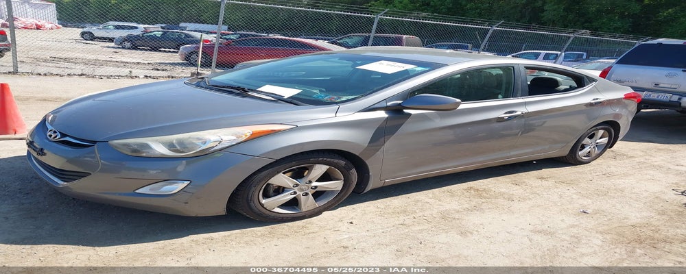 5NPDH4AE4DH424219 2013 HYUNDAI ELANTRA photo no. 2