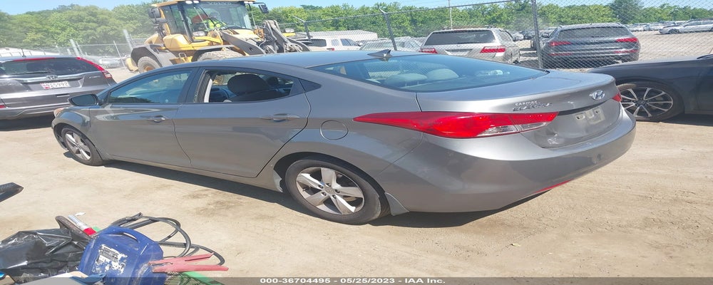 5NPDH4AE4DH424219 2013 HYUNDAI ELANTRA photo no. 3