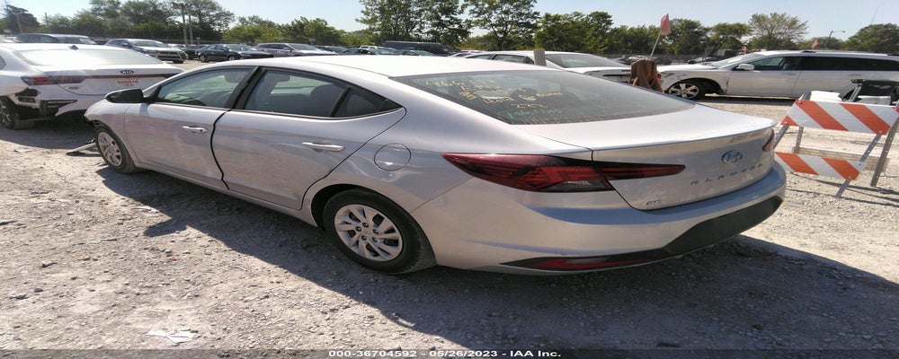 5NPD74LF8KH464888 2019 HYUNDAI ELANTRA photo no. 3