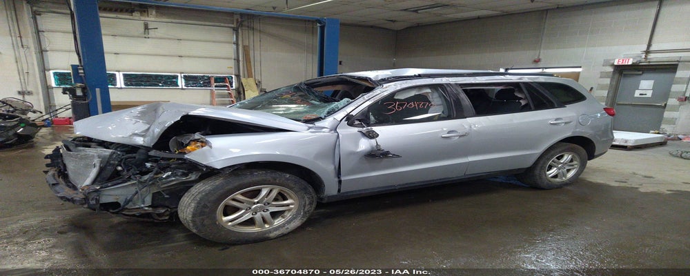 5NMSG3AB7AH364889 2010 HYUNDAI SANTA FE photo no. 2