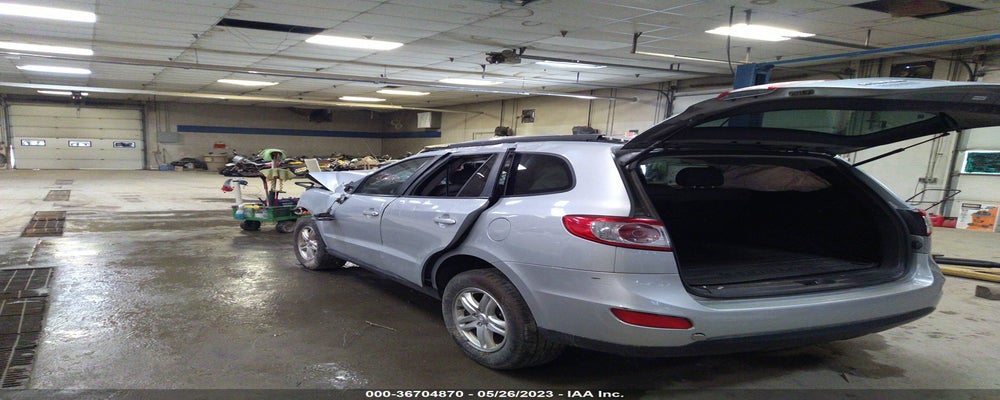 5NMSG3AB7AH364889 2010 HYUNDAI SANTA FE photo no. 3