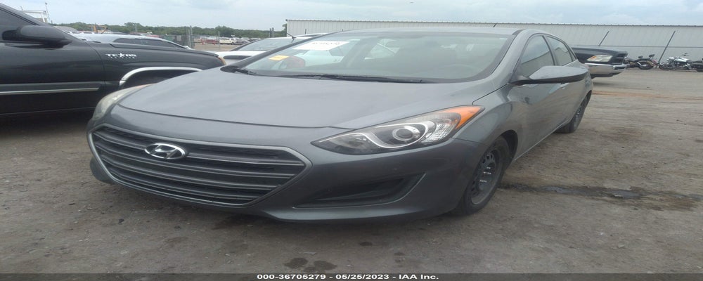 KMHD35LHXHU367446 2017 HYUNDAI ELANTRA GT photo no. 2