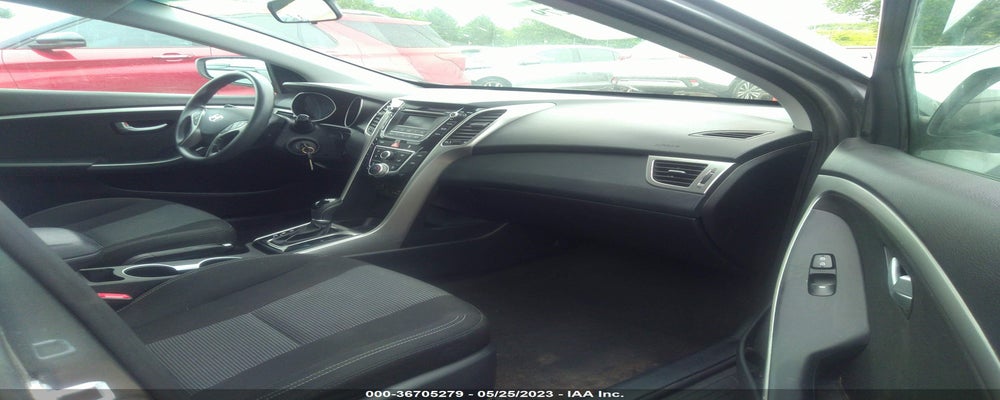 KMHD35LHXHU367446 2017 HYUNDAI ELANTRA GT photo no. 5