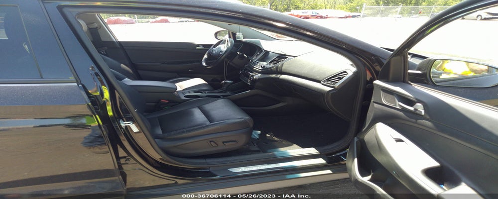 KM8J3CA25HU564501 2017 HYUNDAI TUCSON photo no. 5