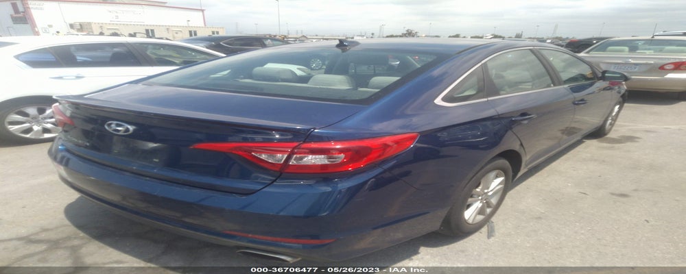 5NPE24AF8FH019885 2015 HYUNDAI SONATA photo no. 4