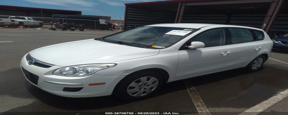KMHDB8AE2BU105750 2011 HYUNDAI ELANTRA TOURING photo no. 2