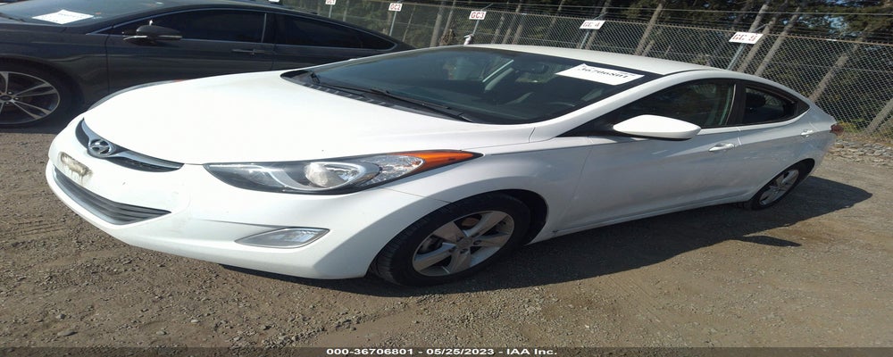 5NPDH4AE2DH451144 2013 HYUNDAI ELANTRA photo no. 2