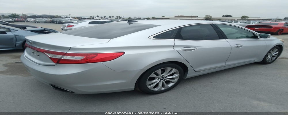 KMHFG4JG8DA231104 2013 HYUNDAI AZERA photo no. 4