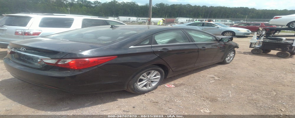 5NPEB4AC7DH781219 2013 HYUNDAI SONATA photo no. 4