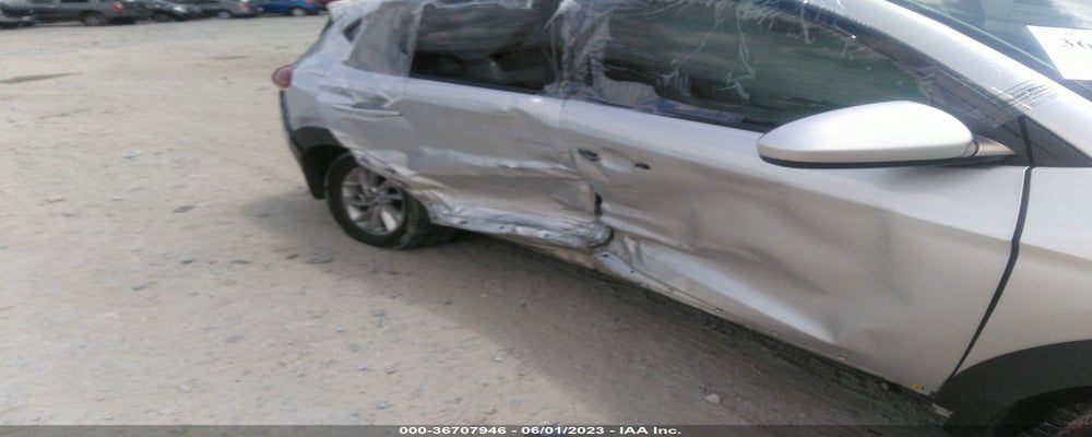KM8J23A49HU306132 2017 HYUNDAI TUCSON photo no. 6