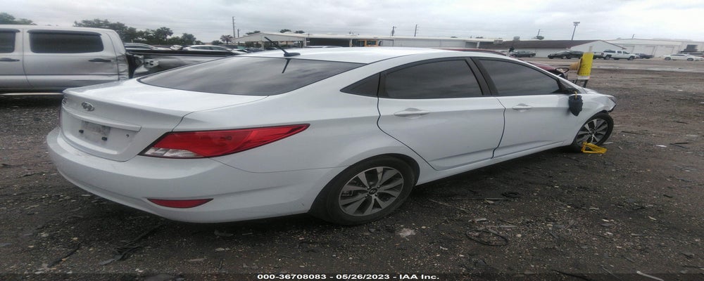KMHCT4AE8HU380078 2017 HYUNDAI ACCENT photo no. 4