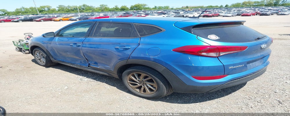 KM8J23A45HU399201 2017 HYUNDAI TUCSON photo no. 3