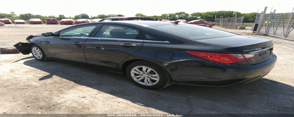 5NPEB4AC0BH045249 2011 HYUNDAI SONATA photo no. 3
