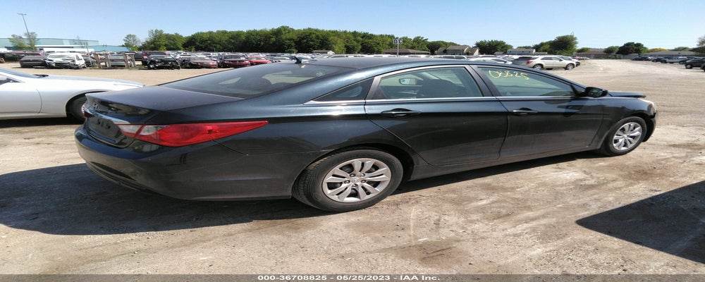 5NPEB4AC0BH045249 2011 HYUNDAI SONATA photo no. 4