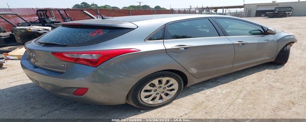 KMHD35LHXGU323316 2016 HYUNDAI ELANTRA GT photo no. 4