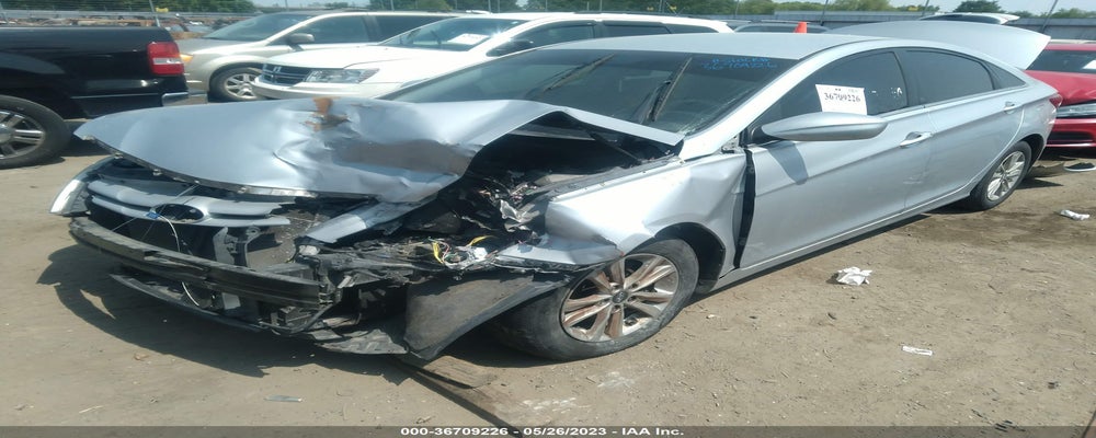 5NPEB4AC3CH441788 2012 HYUNDAI SONATA photo no. 2