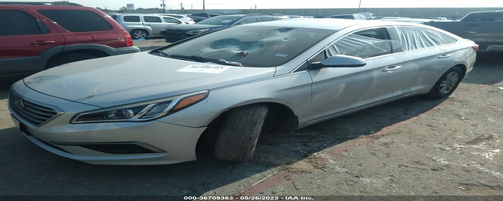 5NPE24AF1GH395667 2016 HYUNDAI SONATA photo no. 2