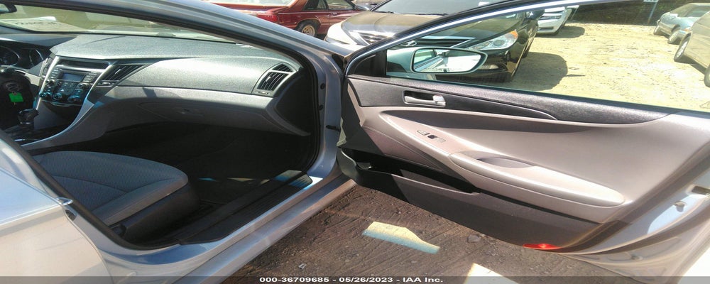 5NPEB4ACXEH915819 2014 HYUNDAI SONATA photo no. 5