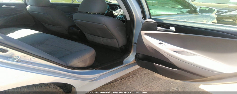 5NPEB4ACXEH915819 2014 HYUNDAI SONATA photo no. 8