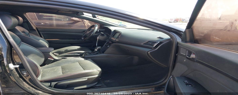 KMHD04LB5HU358443 2017 HYUNDAI ELANTRA photo no. 5