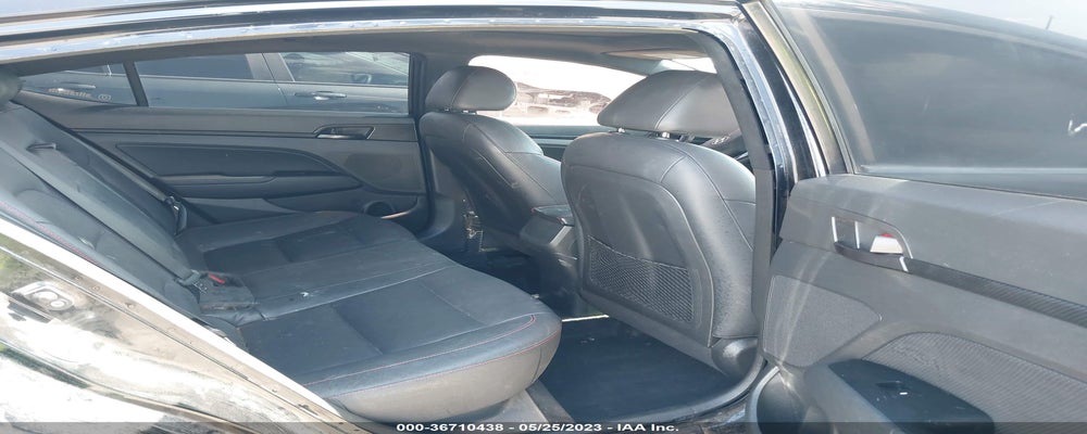 KMHD04LB5HU358443 2017 HYUNDAI ELANTRA photo no. 8