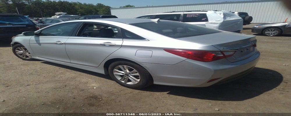5NPEB4AC2EH926409 2014 HYUNDAI SONATA photo no. 3