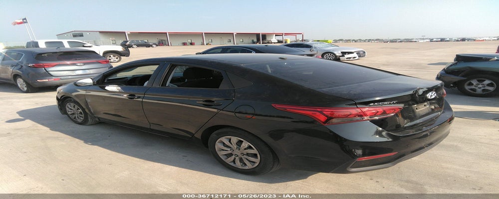 3KPC24A3XKE065388 2019 HYUNDAI ACCENT photo no. 3