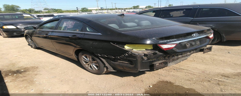 5NPEB4AC2DH629073 2013 HYUNDAI SONATA photo no. 3